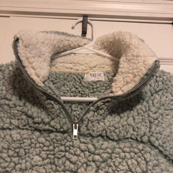 Mint Green Sherpa - Picture 5 of 8